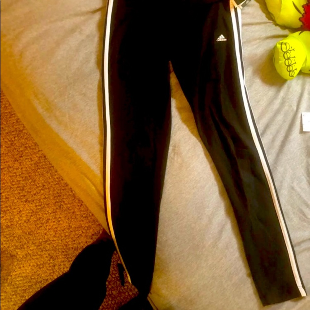 Adidas 3 stripe leggings
